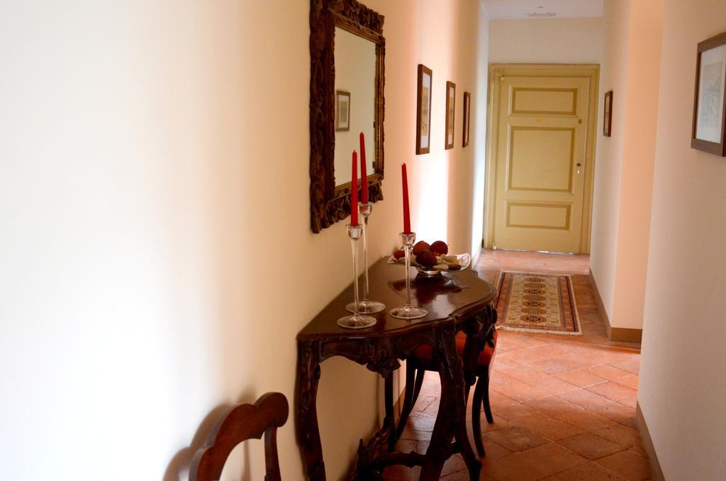 Residenza Ca' Laripa Lägenhet Solto Collina Rum bild