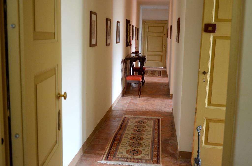 Residenza Ca' Laripa Lägenhet Solto Collina Rum bild
